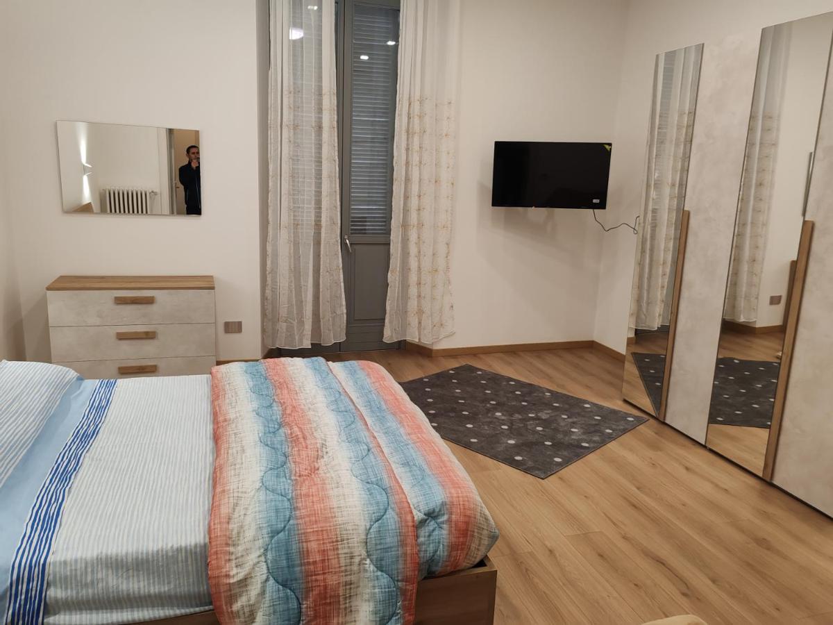Appartamenti Lungo Fiume 506 Sesto Calende Exteriér fotografie